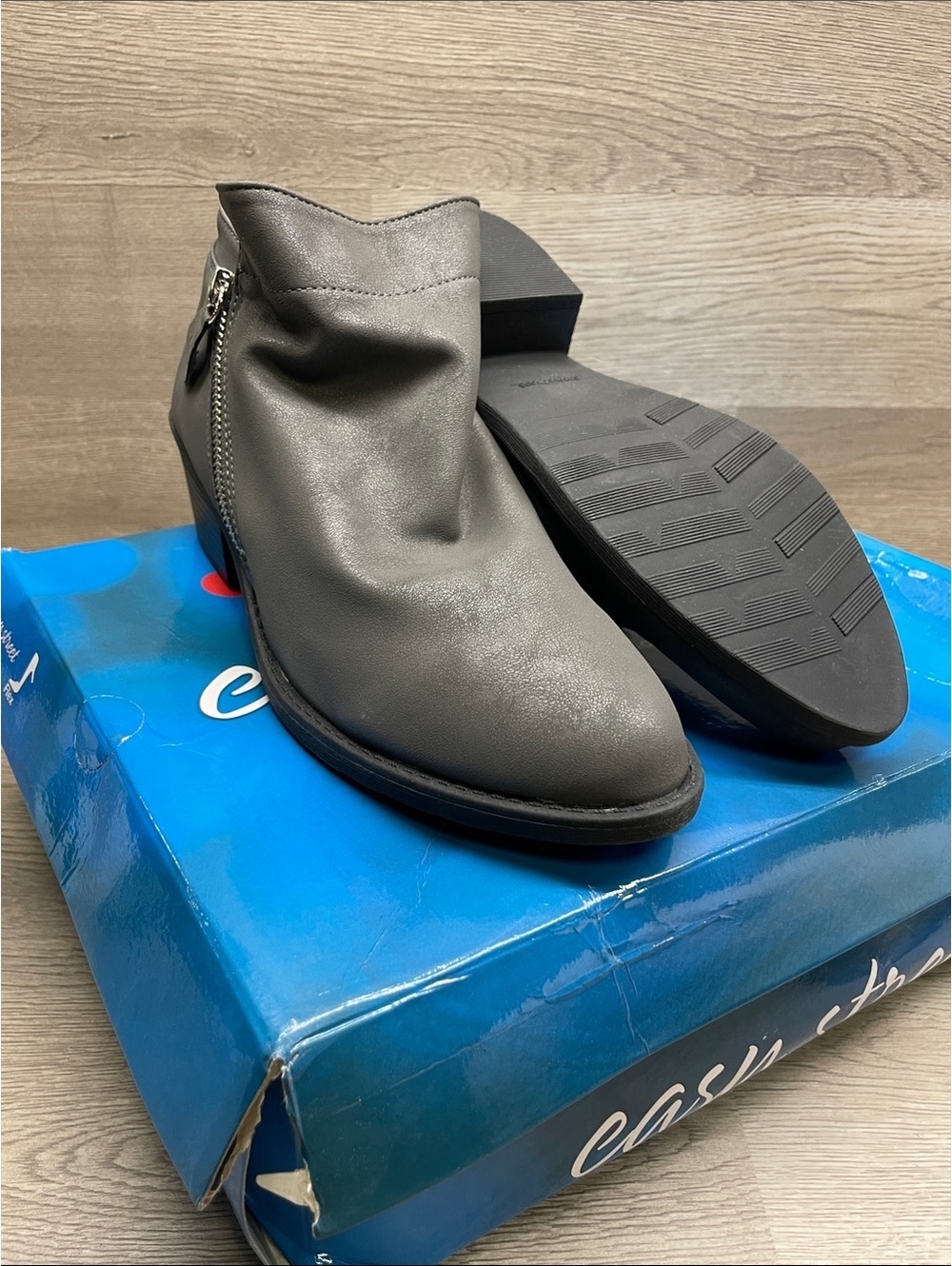easy street Gray Slouch Ankle Boot with Side Zip #210